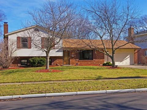 6720 Devonwood Dr, North College Hill, OH 45224 photo 1