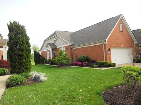 886 Cypresspoint Ct, Cincinnati, OH 45245 photo 1