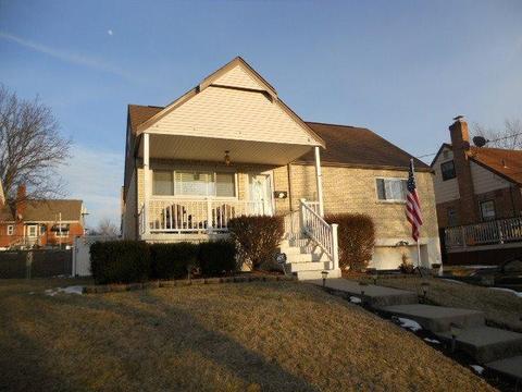 1032 Morado Dr, Cincinnati, OH 45238 photo 1