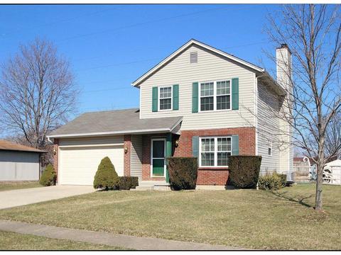 690 Mockingbird Ln, Cincinnati, OH 45244 photo 1