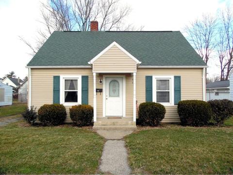 609 Main St, Blanchester, OH 45107 photo 1