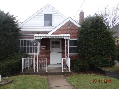 3275 Midden Cir, Cincinnati, OH 45238 photo 1