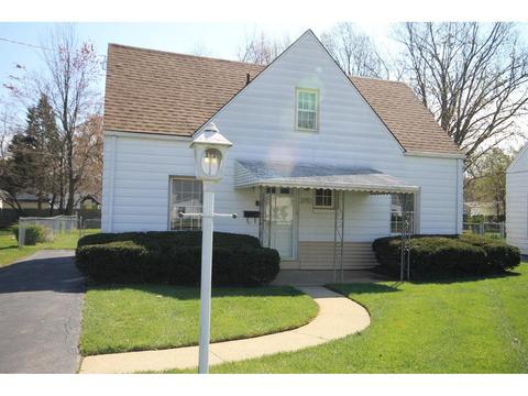 1252 Bondick Dr, Anderson Twp, OH 45230 photo 1