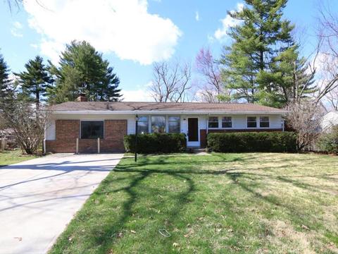 9879 Lorelei Dr, Cincinnati, OH 45231 photo 1