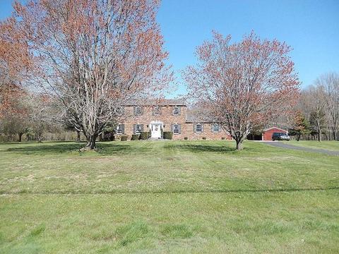 8710 Whitegate Dr, Morrow, OH 45152 photo 1