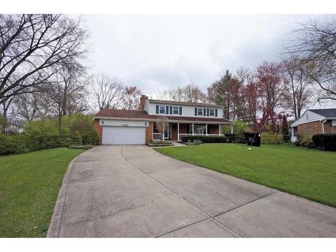 5705 Charteroak Dr, Cincinnati, OH 45236 photo 1