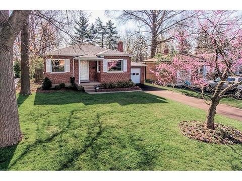 8906 Summit Ave, Blue Ash, OH 45242 photo 1