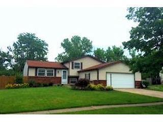 659 Regent Rd, Cincinnati, OH 45245 photo 1