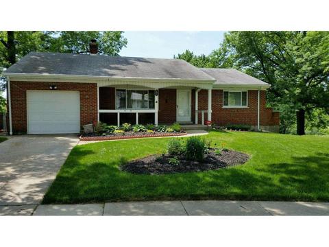 2811 Almester Dr, Cincinnati, OH 45211 photo 1