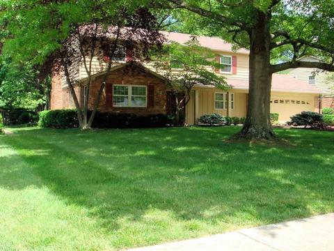 9581 Millbrook Dr, Cincinnati, OH 45231 photo 1
