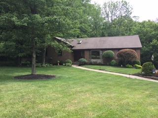 2555 Devils Backbone Rd, Cincinnati, OH 45233 photo 1