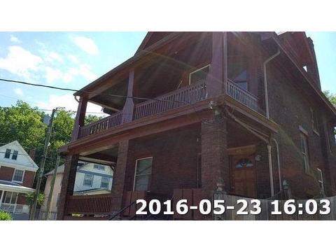 2453 Paris St, Cincinnati, OH 45219 photo 1