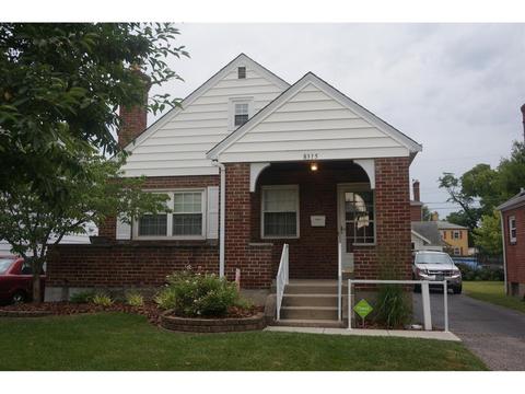 8315 Jadwin St, Cincinnati, OH 45216 photo 1