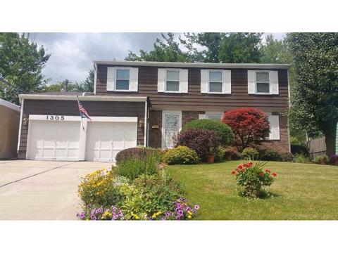 1305 Longacre Dr, Forest Park, OH 45240 photo 1