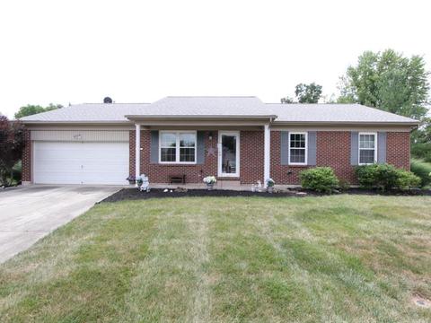 301 Nightwind Dr, Maineville, OH 45039 photo 1