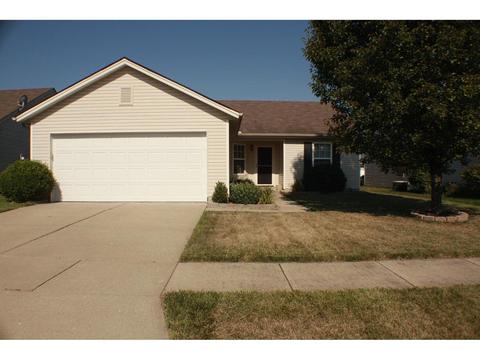8369 Nightshade Dr, Hamilton Township, OH 45039 photo 1
