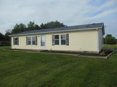 7608 Lyons Rd, Georgetown, OH 45121 photo 1