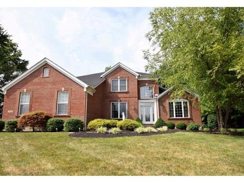 1035 Windsor Ct, Cincinnati, OH 45245 photo 1
