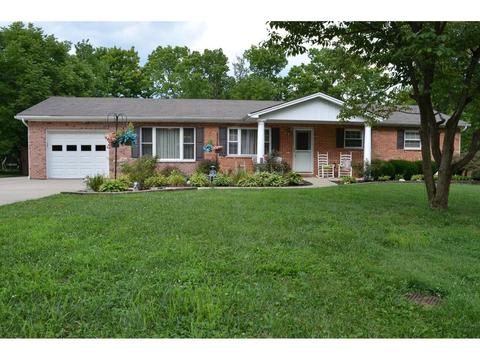 1316 Minx Dr, Batavia, OH 45103 photo 1