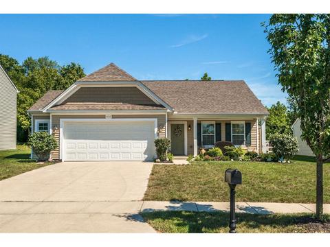 866 Ellery Dr, Cincinnati, OH 45245 photo 1