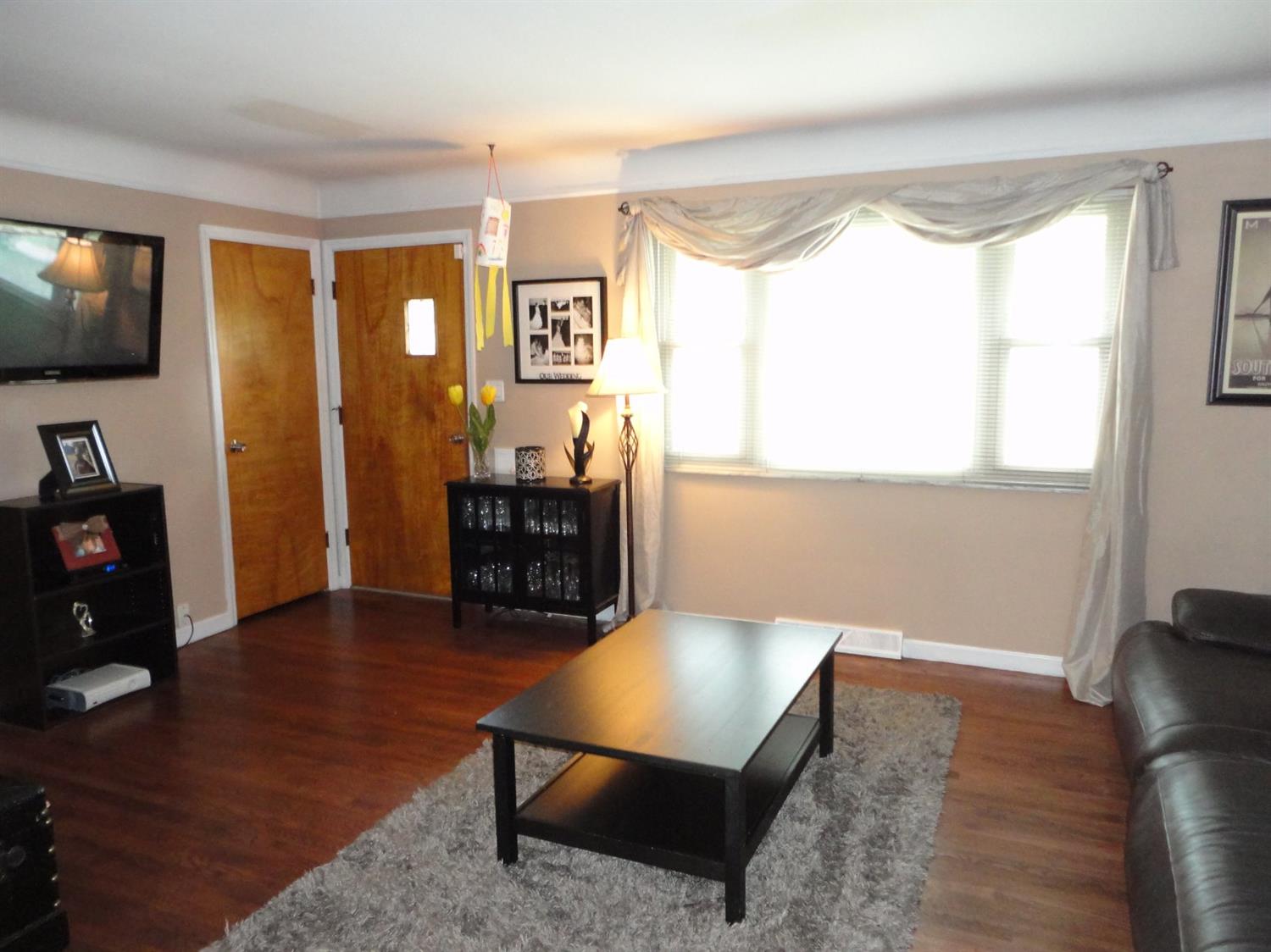281 Jupiter Dr, Cincinnati, OH 45238 photo 2