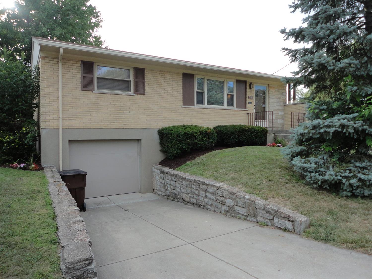 281 Jupiter Dr, Cincinnati, OH 45238 photo 1