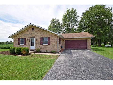 624 Bourbon St, Blanchester, OH 45107 photo 1