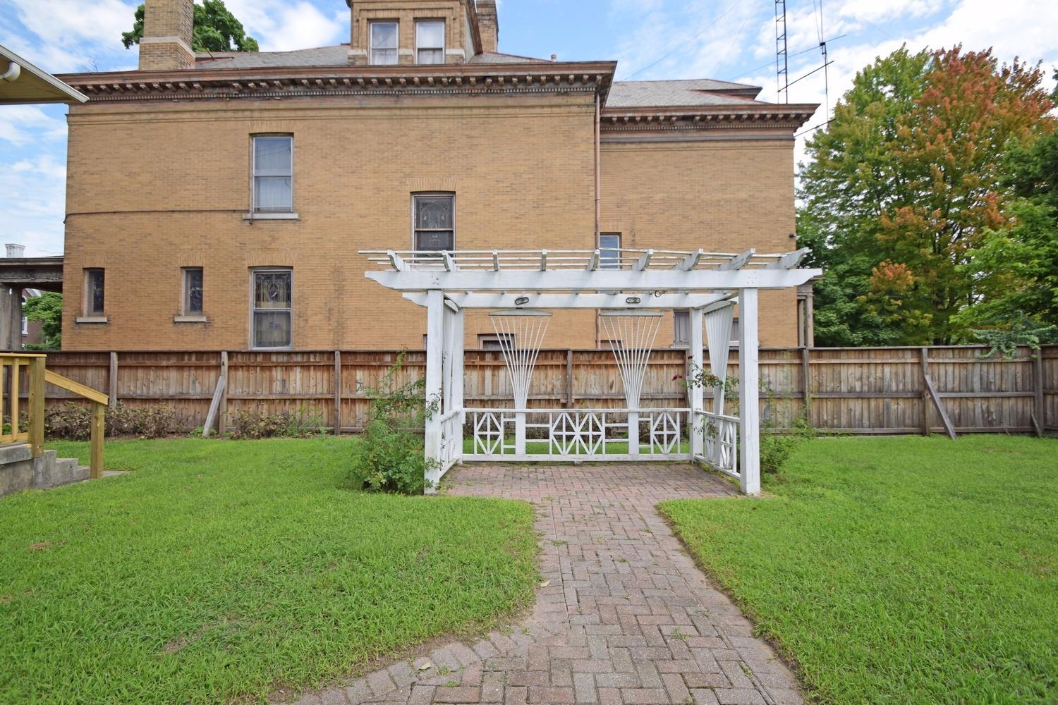 129 S Main St, Middletown, OH 45044 MLS 1508165