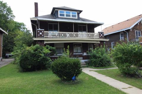 207 Mitchell Ave, Cincinnati, OH 45217 photo 1