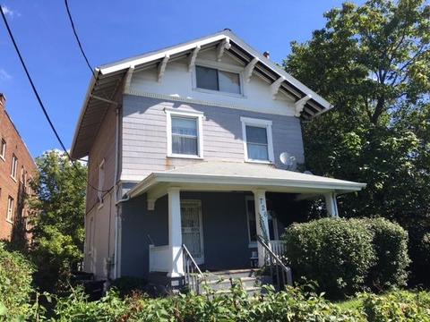 726 Gholson Ave, Cincinnati, OH 45229 photo 1