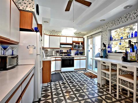 9244 Applecrest Ct, Cincinnati, OH 45242 photo 5