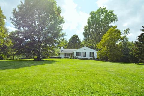 7645 Brill Rd, Cincinnati, OH 45243 photo 1