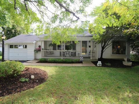 1075 Garnoa Dr, Cincinnati, OH 45231 photo 1