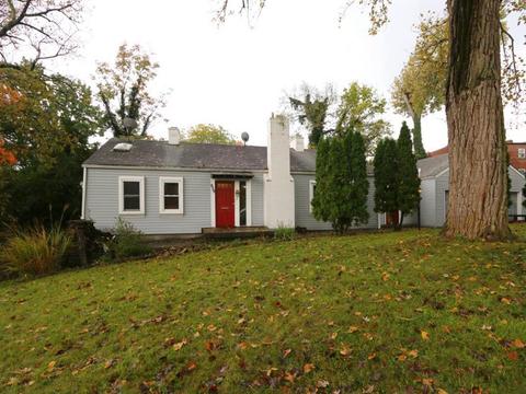 939 Goss Rd, Cincinnati, OH 45229 photo 1