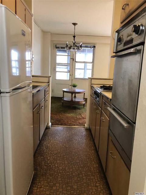 7352 Reading Rd, Cincinnati, OH 45237 photo 8