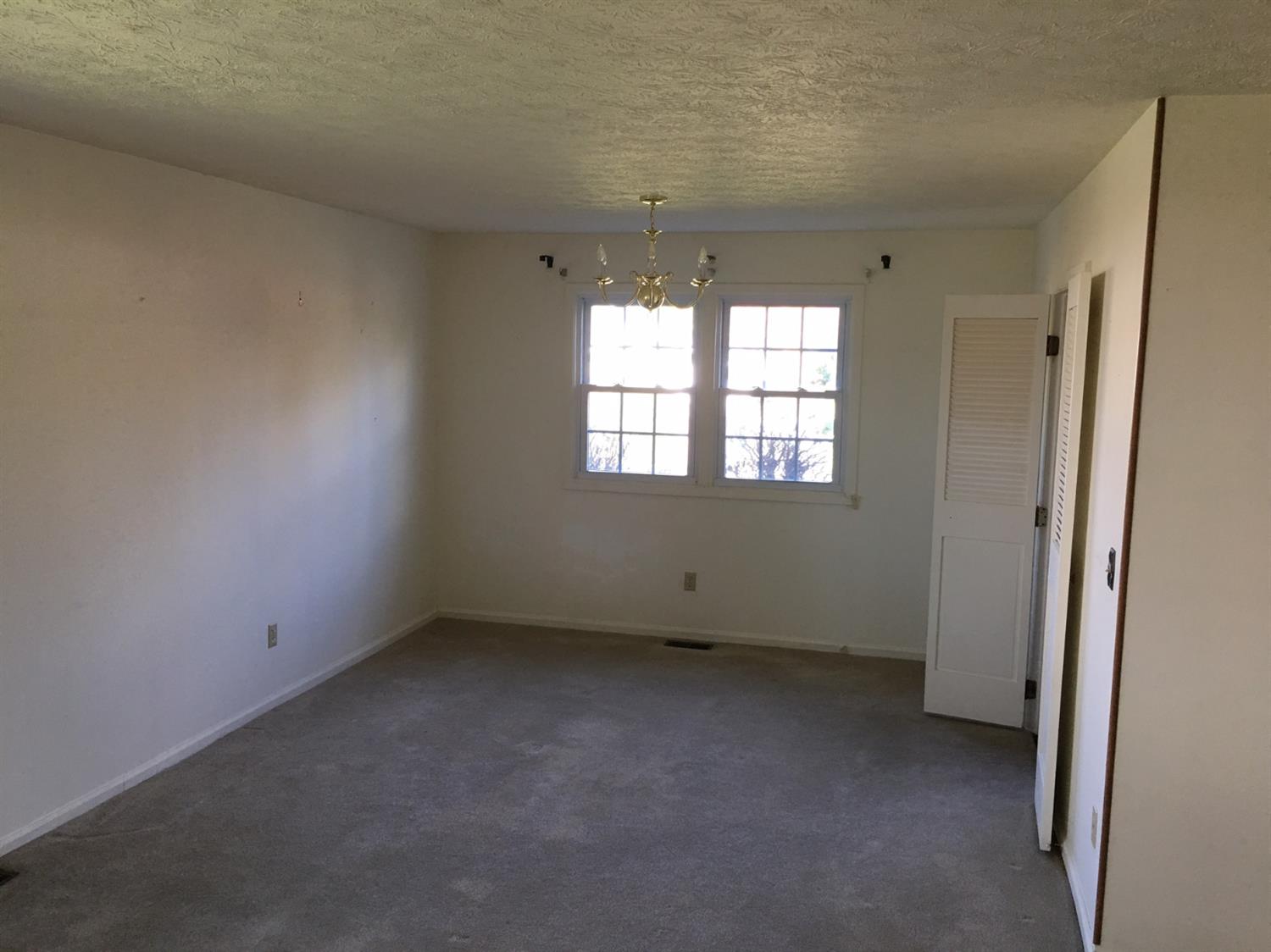 1108 Waycross Rd, Forest Park, OH 45240 photo 8