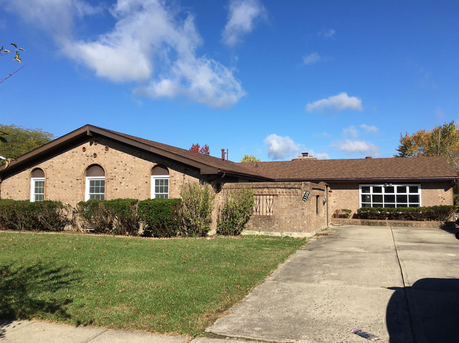 1108 Waycross Rd, Forest Park, OH 45240 photo 1
