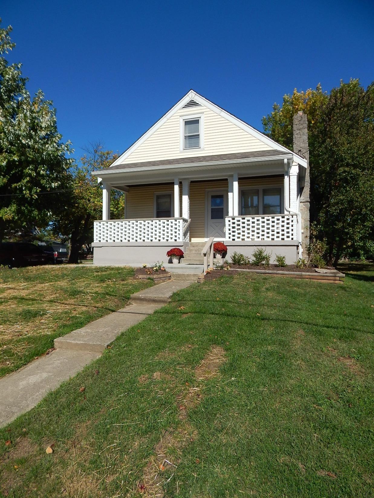 4904 Laurel Ave, Blue Ash, OH 45242 photo 1
