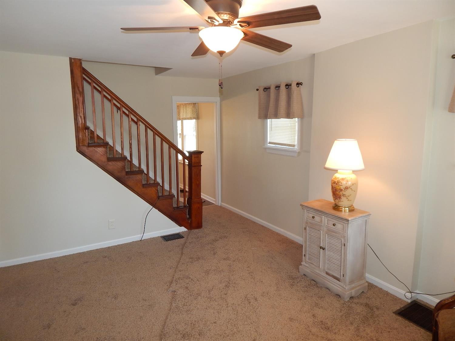 4904 Laurel Ave, Blue Ash, OH 45242 photo 4