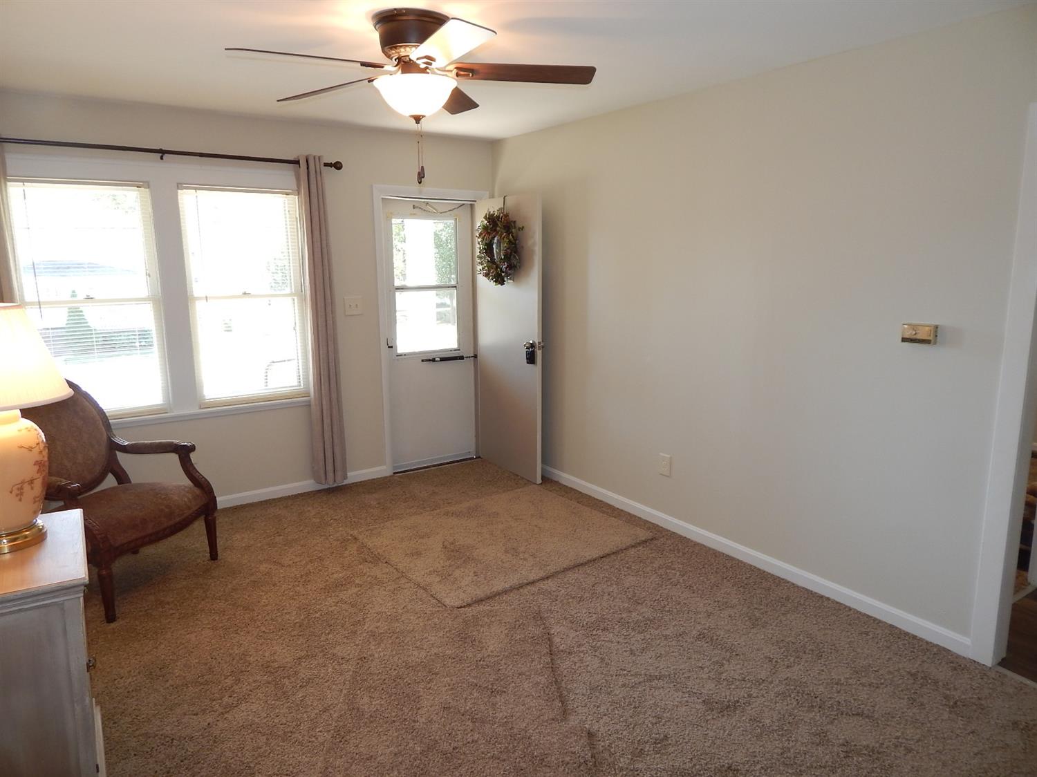 4904 Laurel Ave, Blue Ash, OH 45242 photo 5