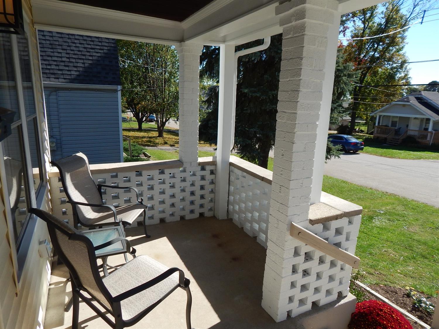 4904 Laurel Ave, Blue Ash, OH 45242 photo 3