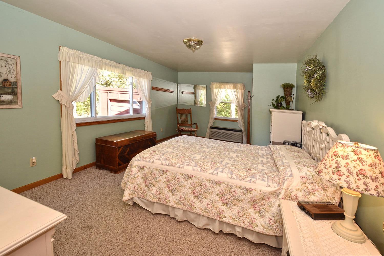 934 White Oak Rd, Cincinnati, OH 45245 photo 11
