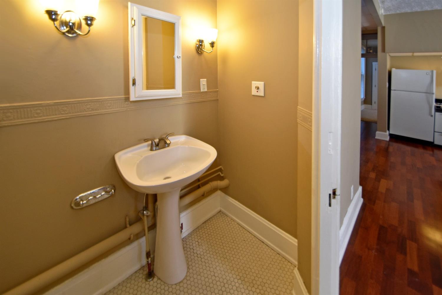 815 Elm St #5, Cincinnati, OH 45202 photo 9