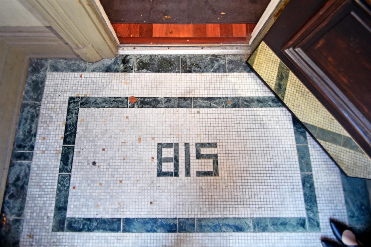 815 Elm St #5, Cincinnati, OH 45202 photo 2
