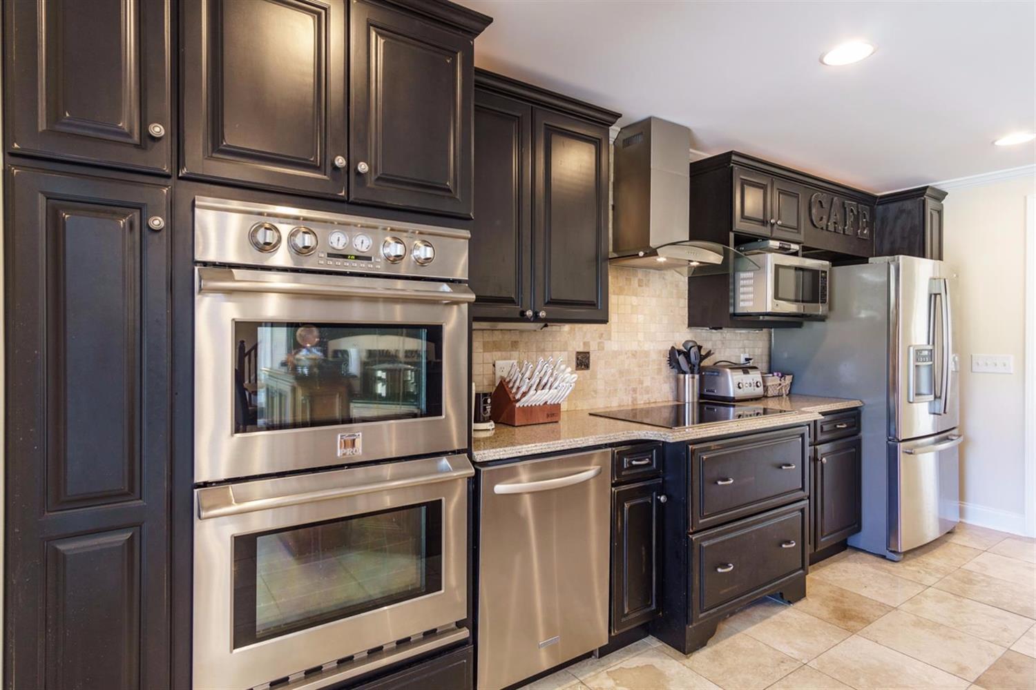 5957 Snyder Rd, Cincinnati, OH 45247 photo 17