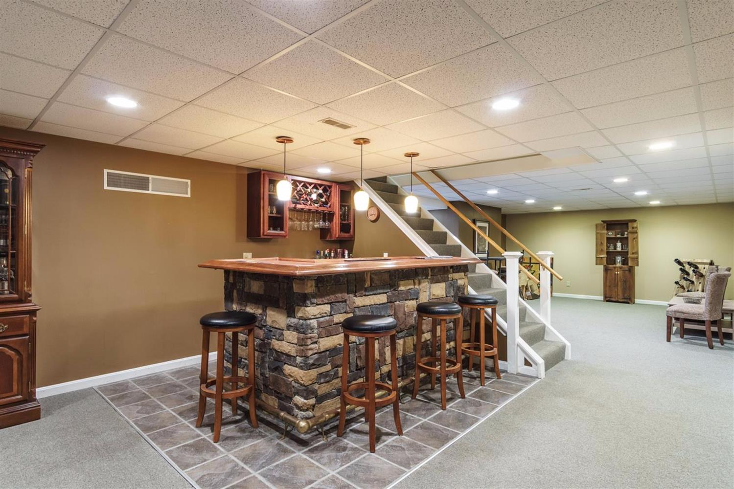 5957 Snyder Rd, Cincinnati, OH 45247 photo 9