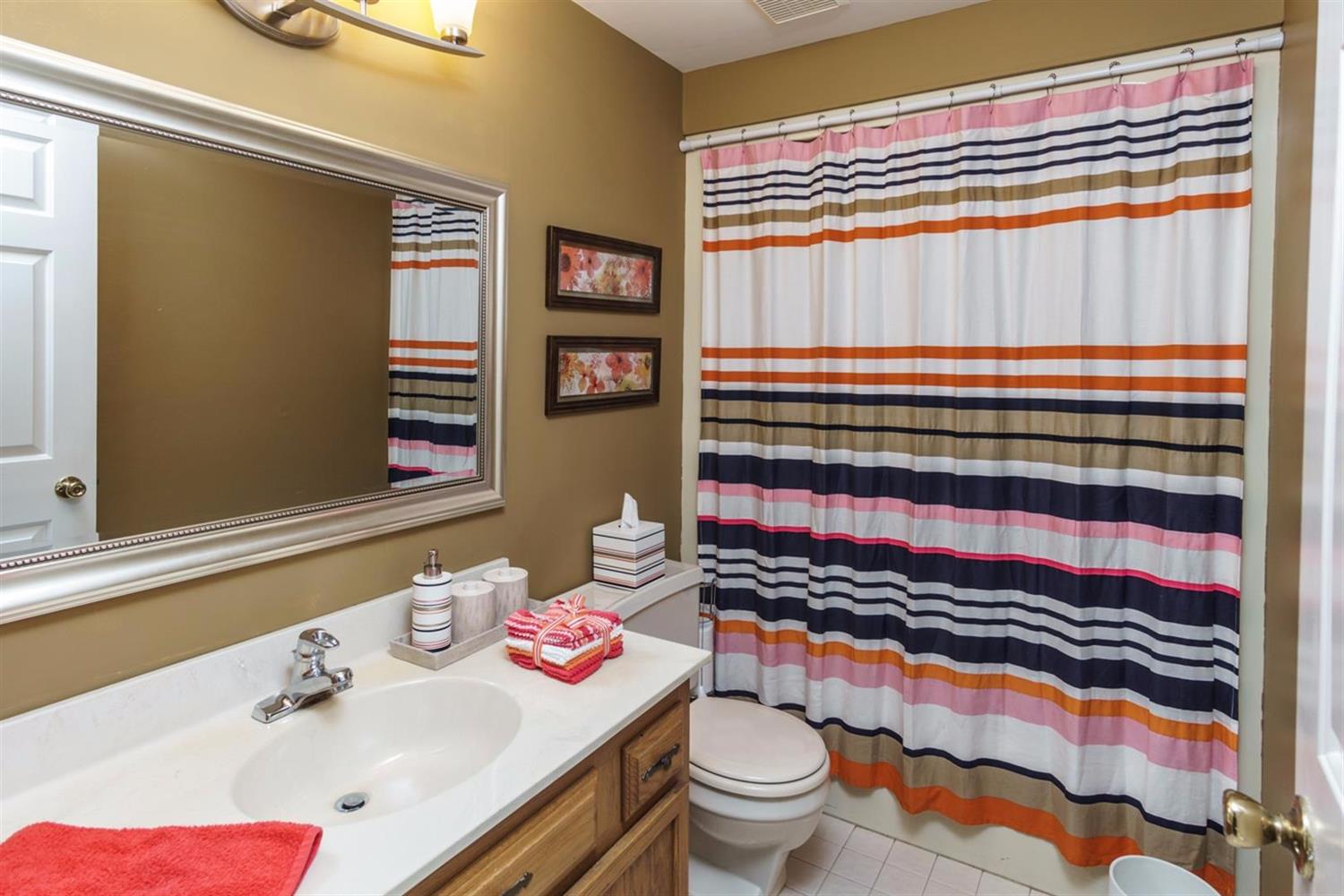 5957 Snyder Rd, Cincinnati, OH 45247 photo 20