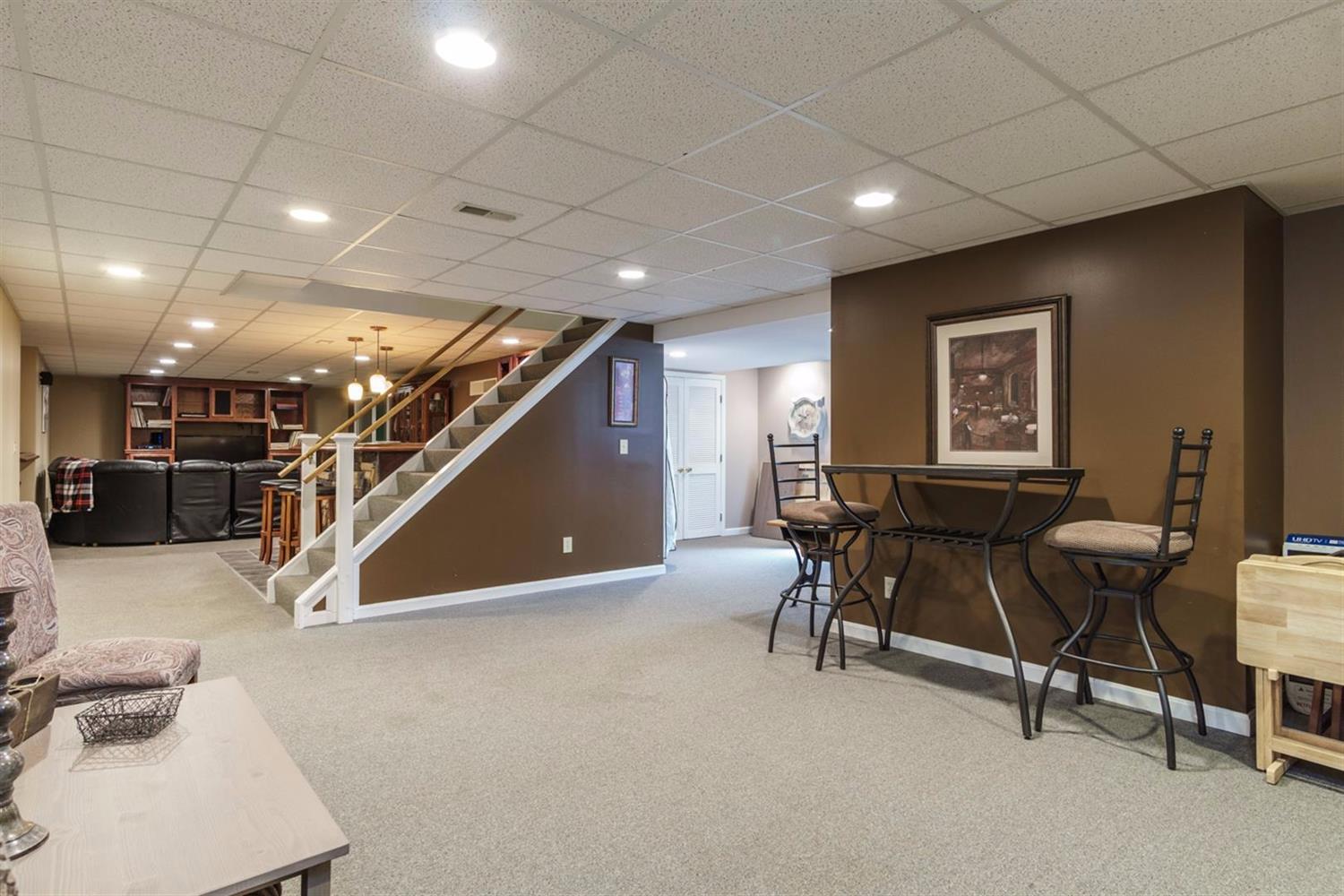 5957 Snyder Rd, Cincinnati, OH 45247 photo 5