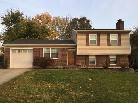 2498 Crest Rd, Cincinnati, OH 45231 photo 1