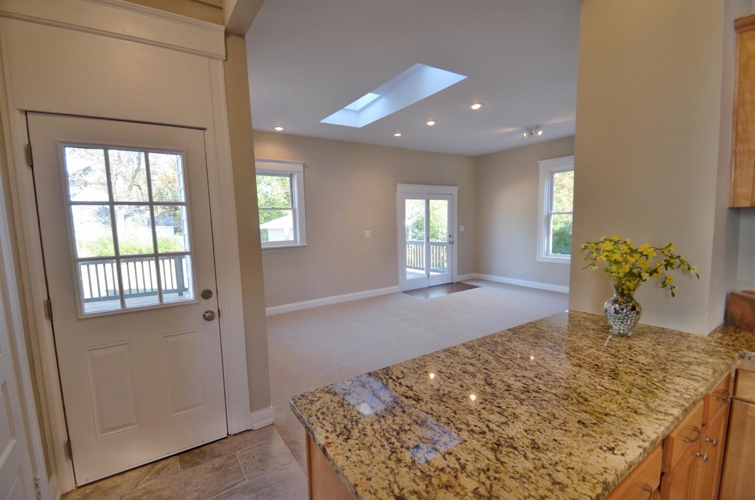2806 Hyde Park Ave, Cincinnati, OH 45209 photo 10